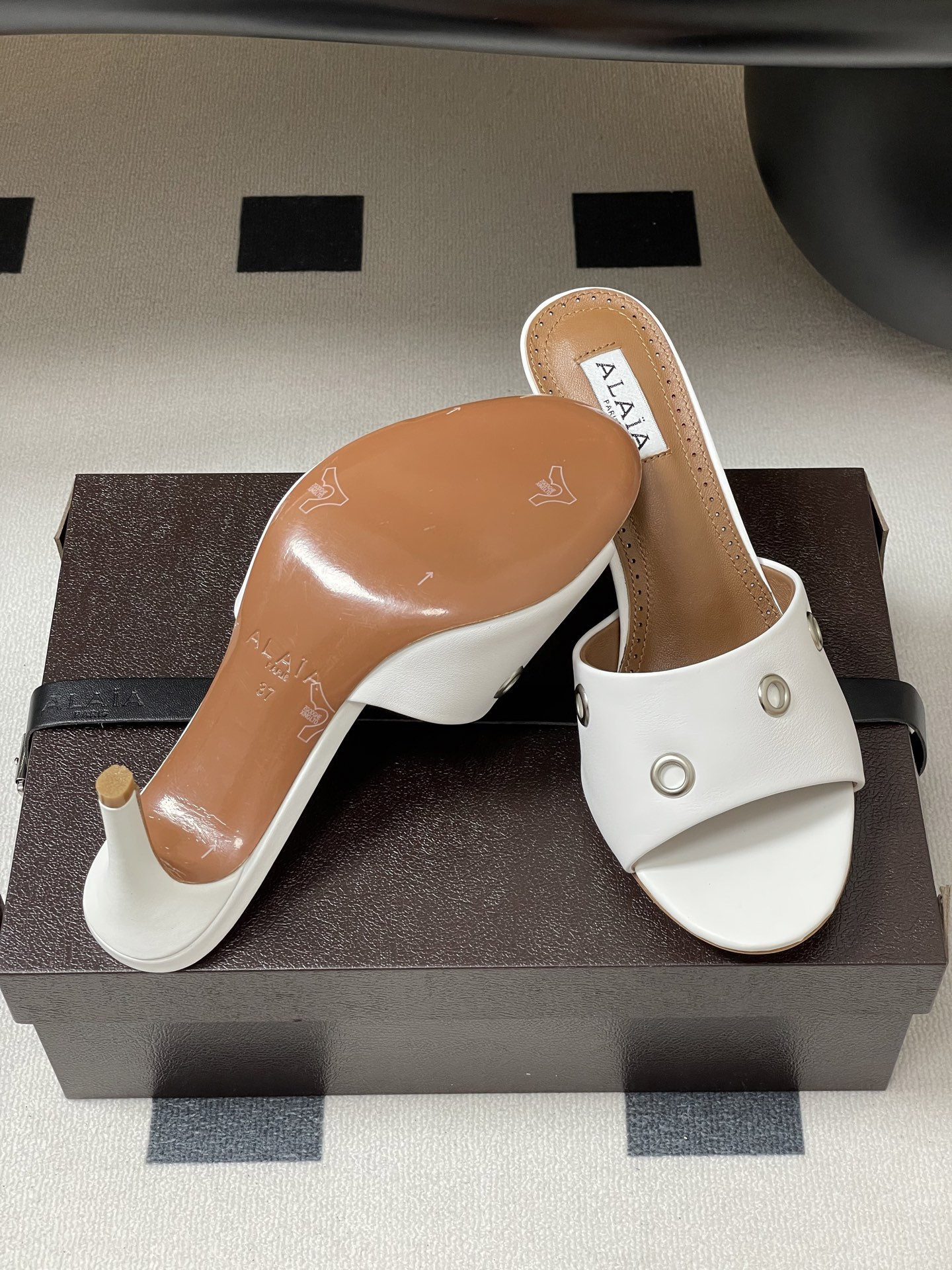 UA Alaia Ring Eyelets slippers 7cm Heel(Customized Size 7-10 days production time)