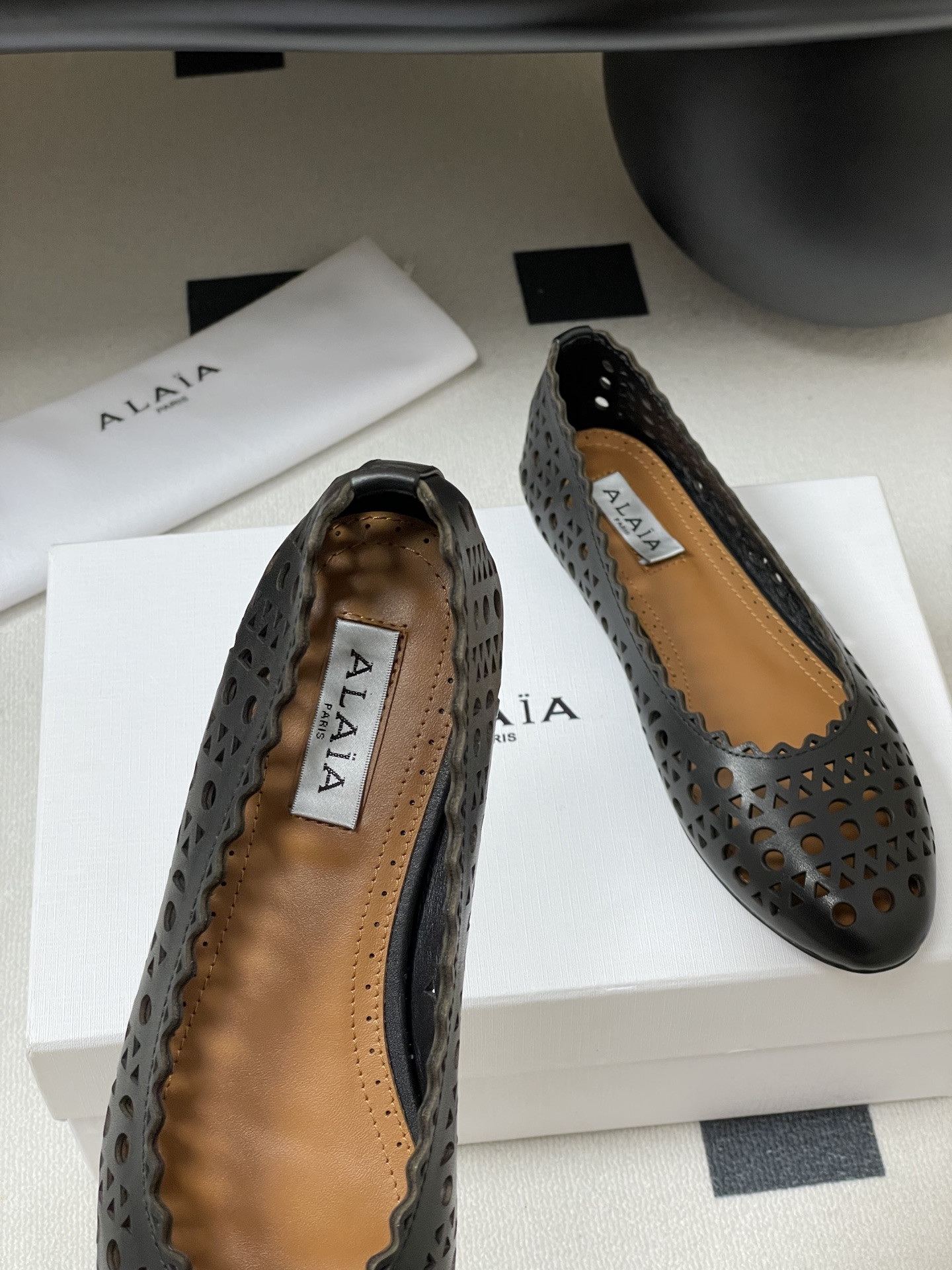 UA Alaïa Laser-cut Leather Ballet Flats(Customized Size 7-10 days production time)