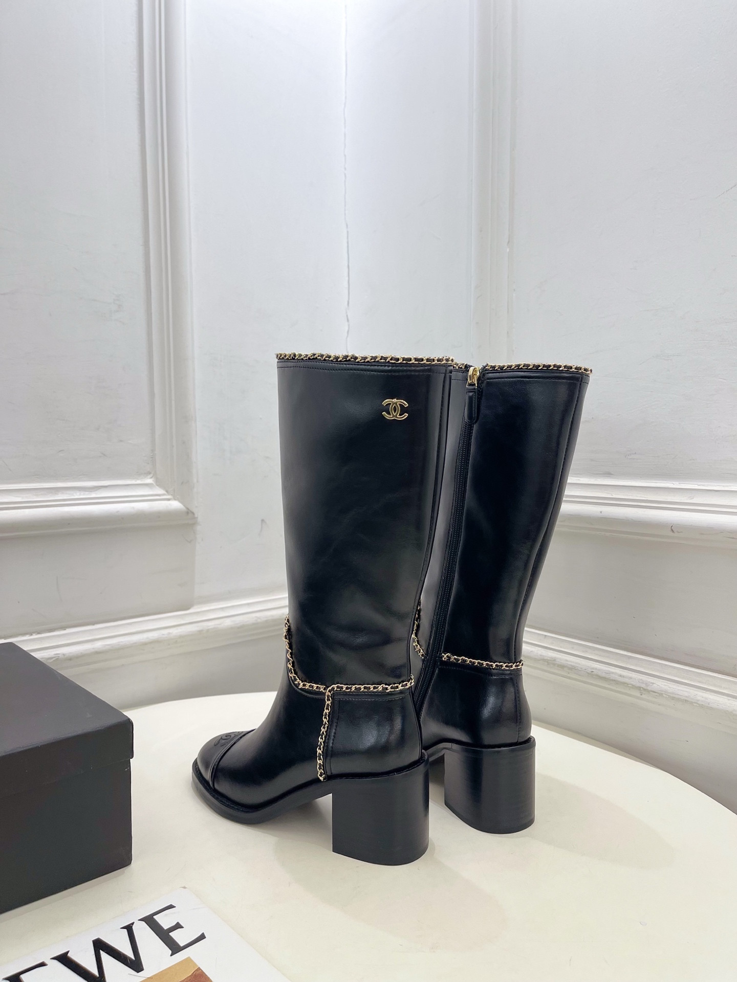 ua Ch*el boots 7cm heel